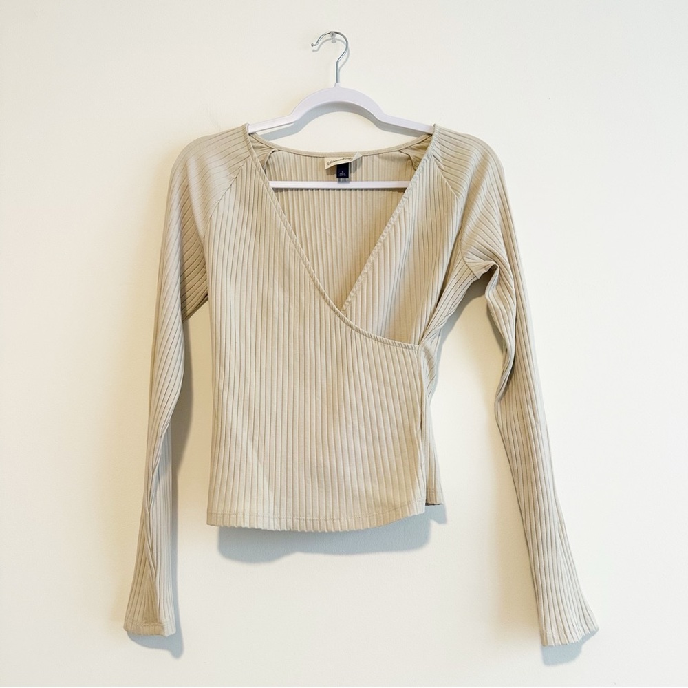 Universal Thread Beige Ribbed Long Sleeve Top